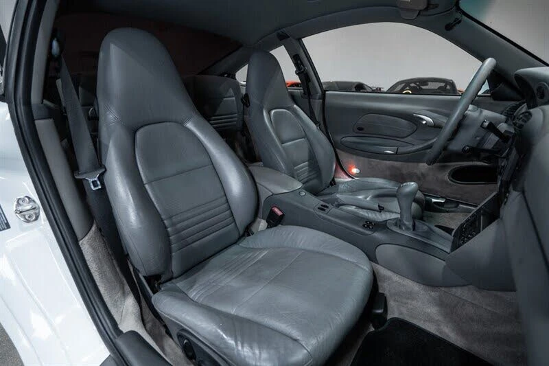 1999 Porsche 996 Carrera - Image 30 of 31