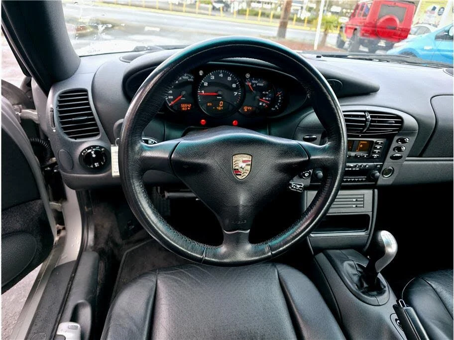 1999 Porsche 996 Carrera - Image 8 of 26