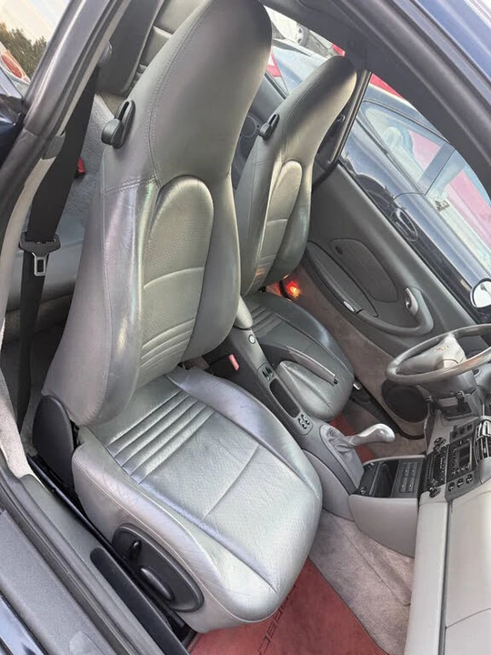 1999 Porsche 996 Carrera - Image 17 of 18