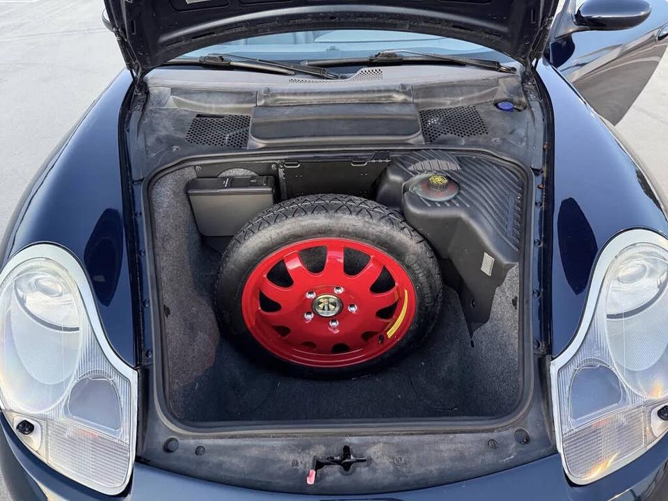 1999 Porsche 996 Carrera - Image 10 of 18