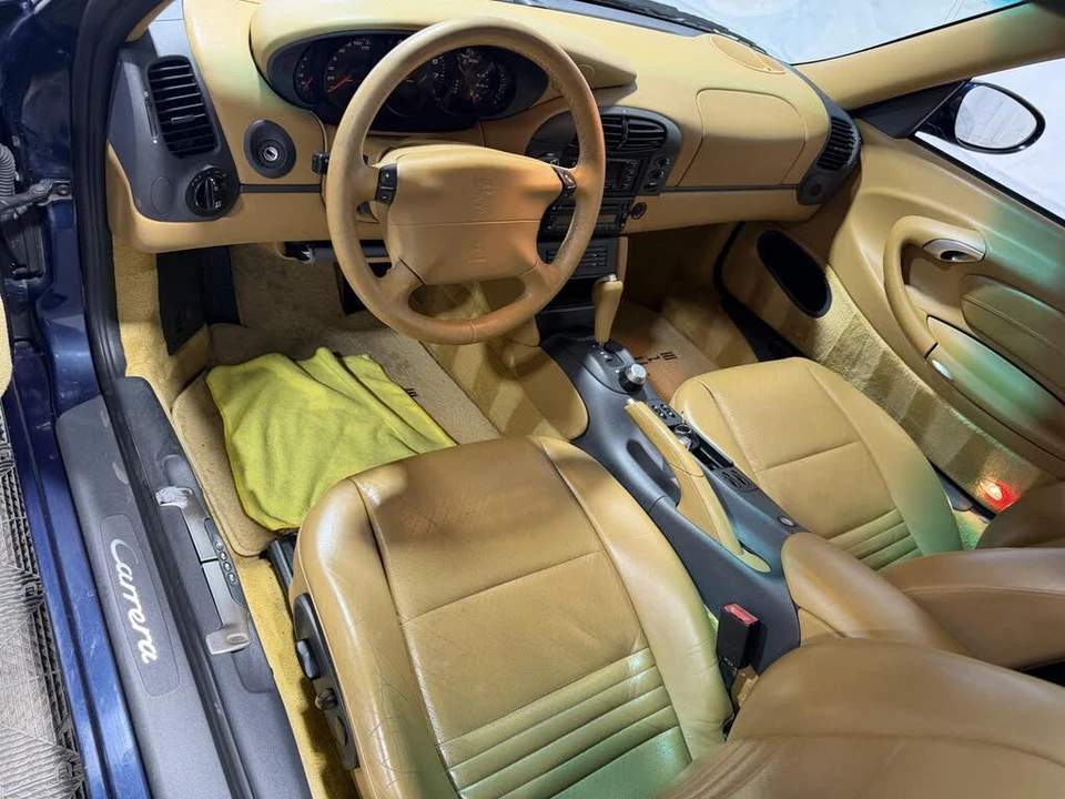 1999 Porsche 996 Carrera - Image 18 of 25