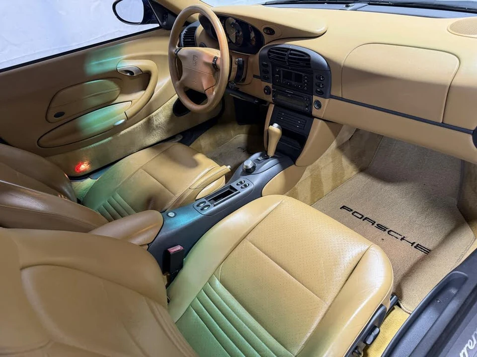 1999 Porsche 996 Carrera - Image 13 of 25