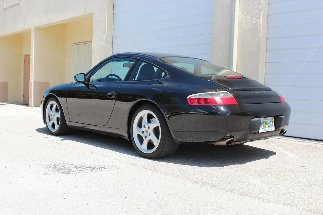 1999 Porsche 996 Carrera - Image 8 of 31
