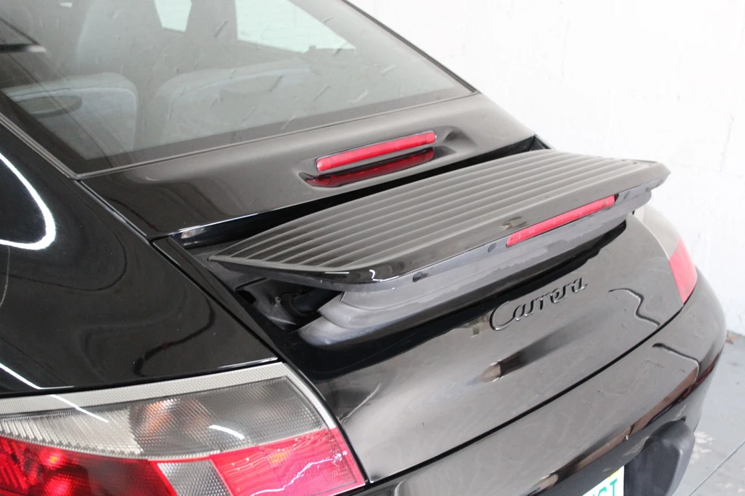 1999 Porsche 996 Carrera - Image 19 of 31