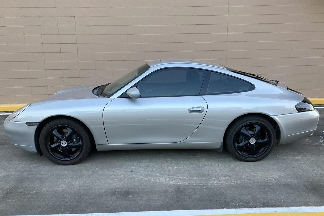 1999 Porsche 996 Carrera - Image 3 of 31