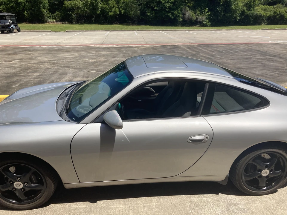 1999 Porsche 996 Carrera - Image 19 of 31