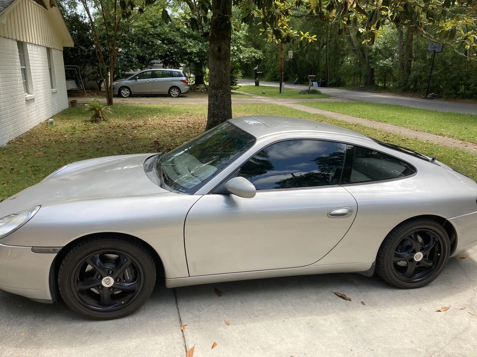 1999 Porsche 996 Carrera - Image 8 of 31