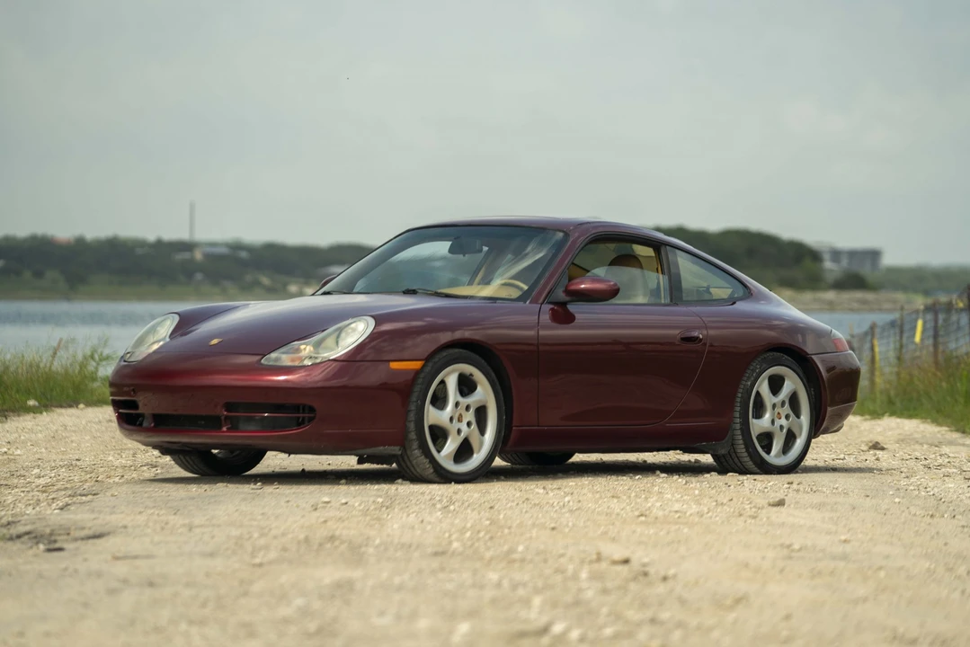 1999 Porsche 996 Carrera - Image 3 of 31