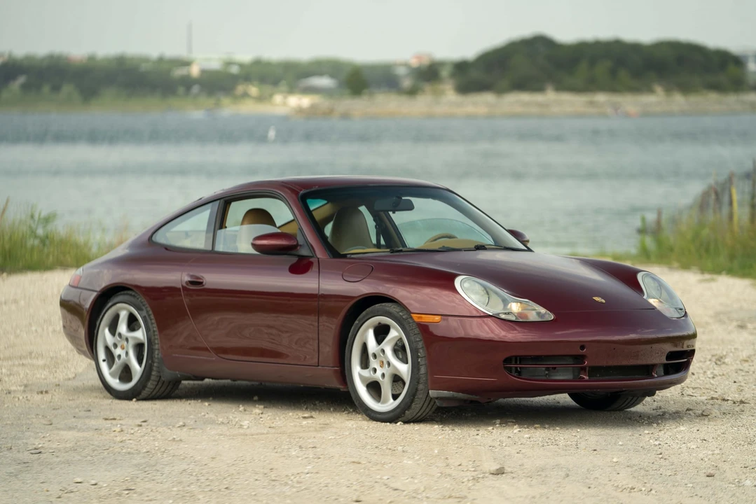 1999 Porsche 996 Carrera - Image 17 of 31