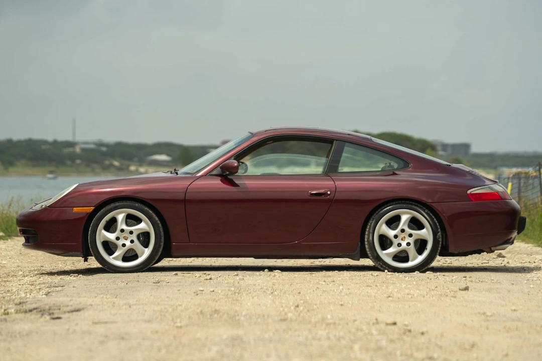 1999 Porsche 996 Carrera - Image 6 of 31