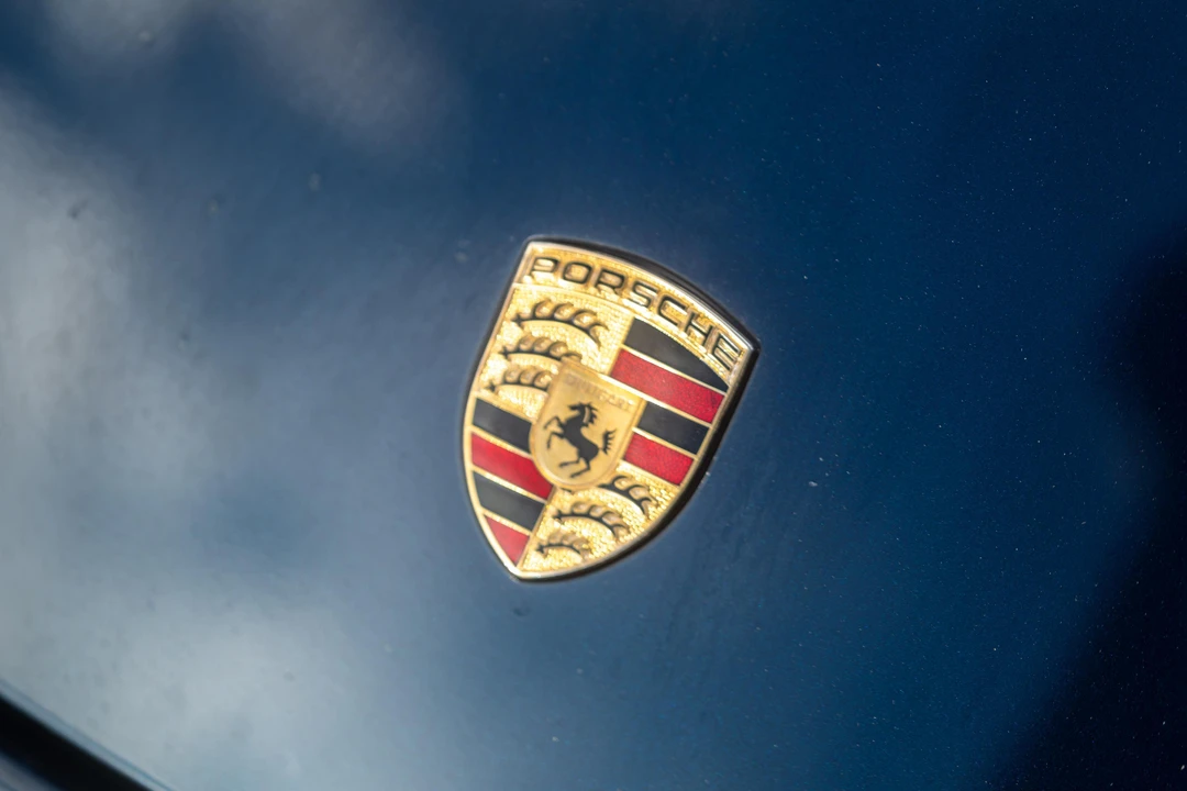 1999 Porsche 996 Carrera - Image 23 of 30
