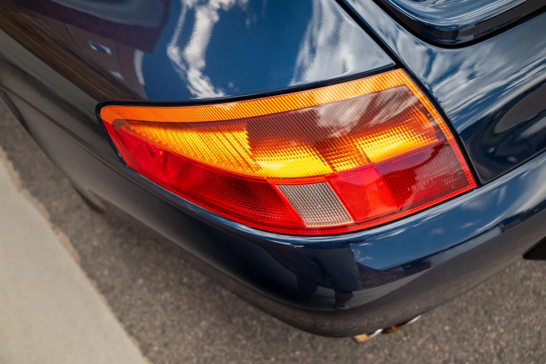 1999 Porsche 996 Carrera - Image 28 of 30