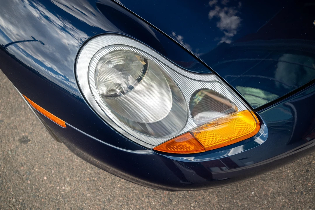 1999 Porsche 996 Carrera - Image 19 of 30