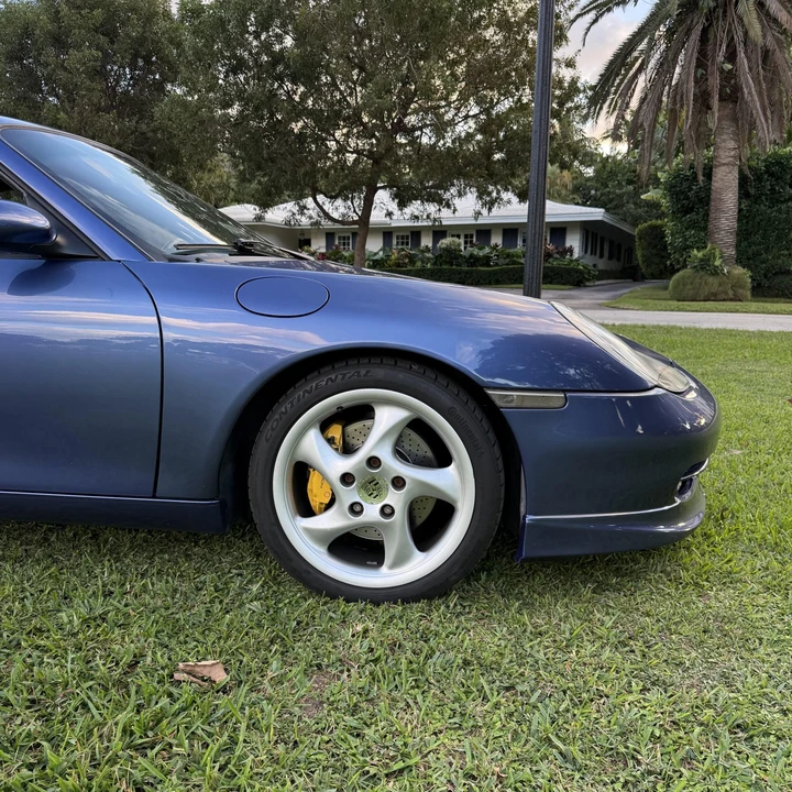 1999 Porsche 996 Carrera - Image 28 of 31