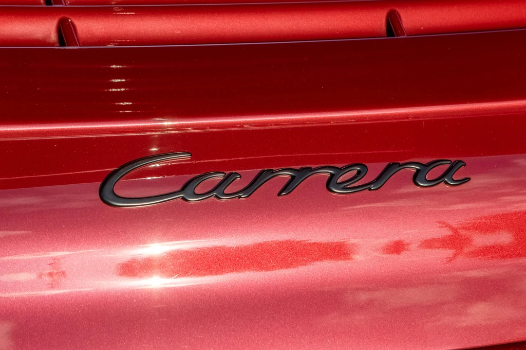 1999 Porsche 996 Carrera - Image 19 of 31