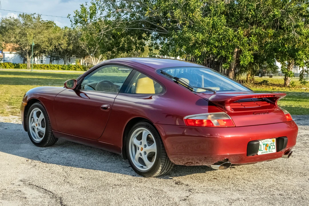 1999 Porsche 996 Carrera - Image 8 of 31