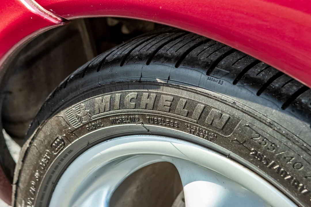1999 Porsche 996 Carrera - Image 29 of 31