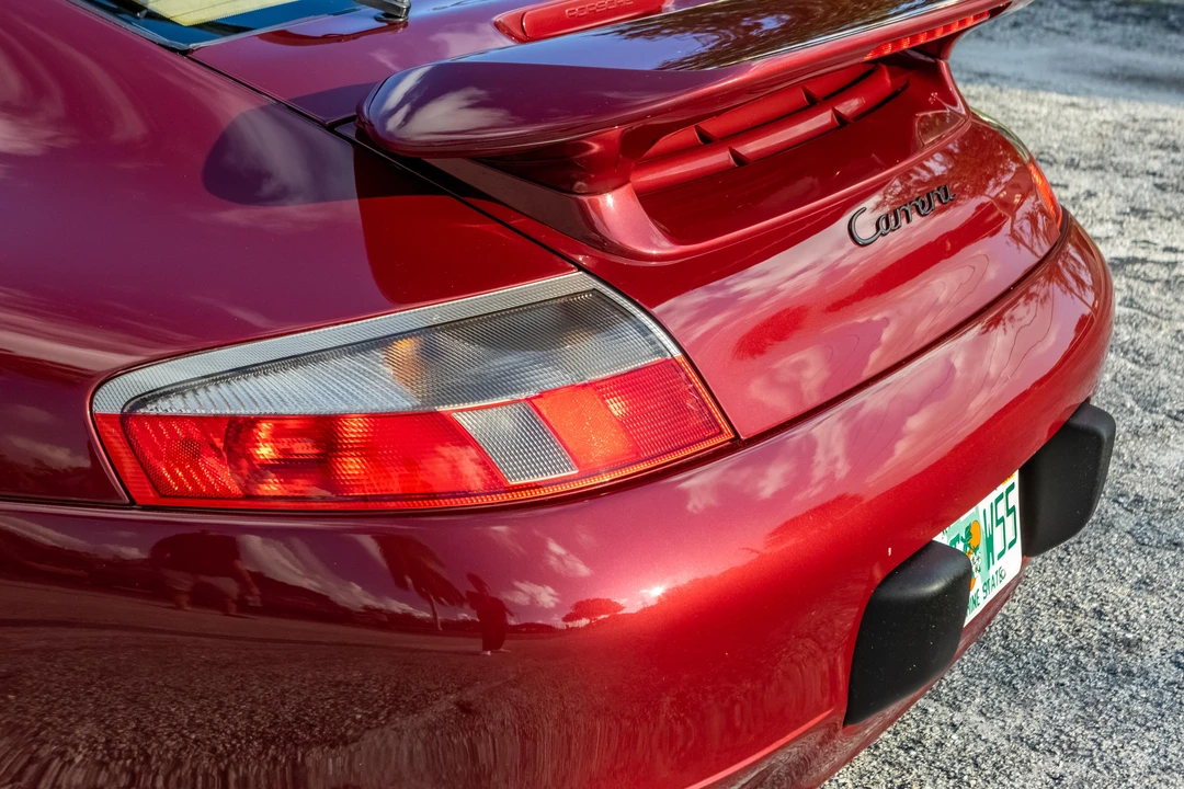 1999 Porsche 996 Carrera - Image 16 of 31