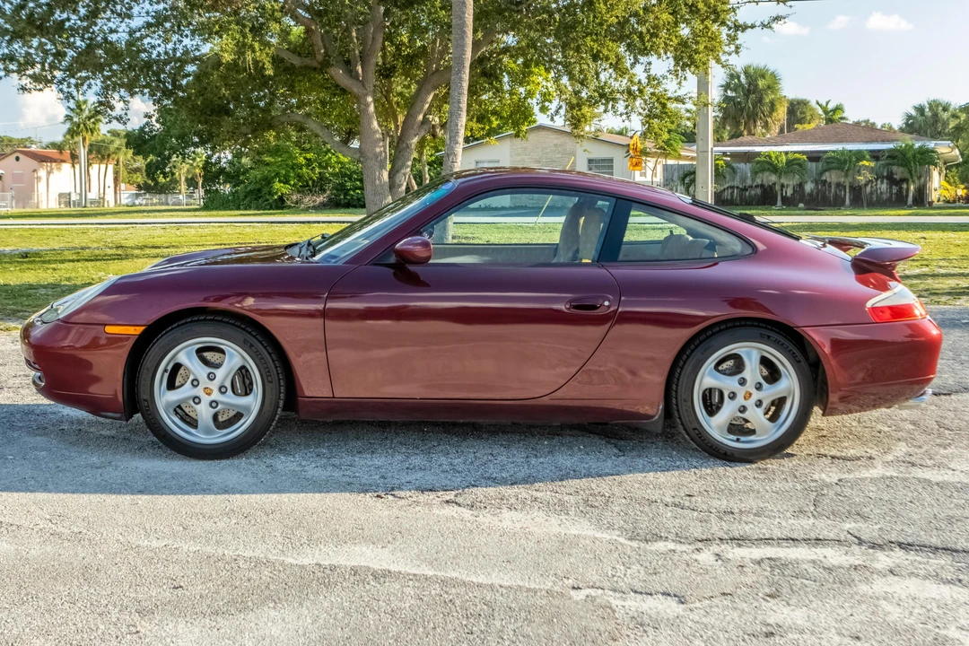 1999 Porsche 996 Carrera - Image 3 of 31