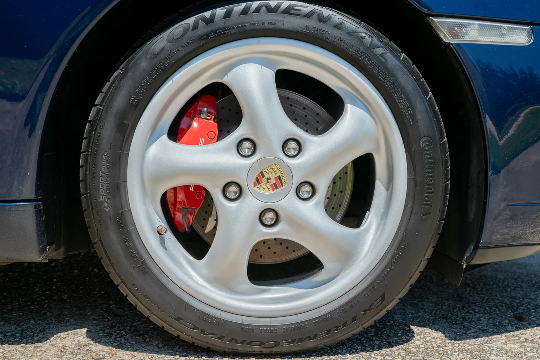 1999 Porsche 996 Carrera - Image 16 of 31