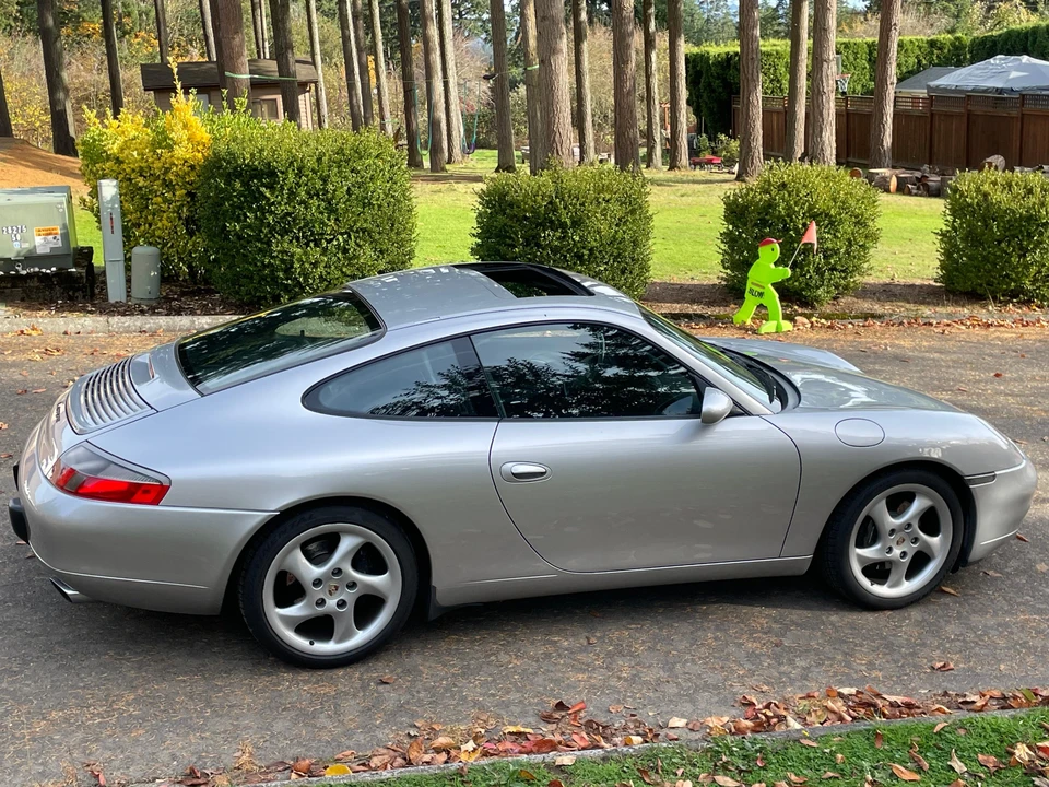 1999 Porsche 996 Carrera - Image 12 of 31