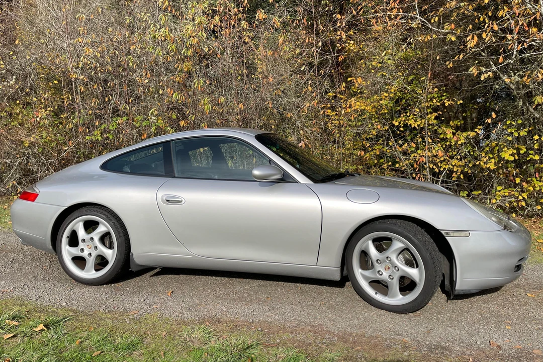 1999 Porsche 996 Carrera - Image 3 of 31