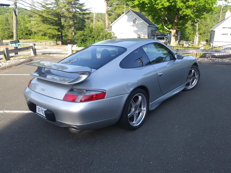 1999 Porsche 996 Carrera - Image 24 of 31