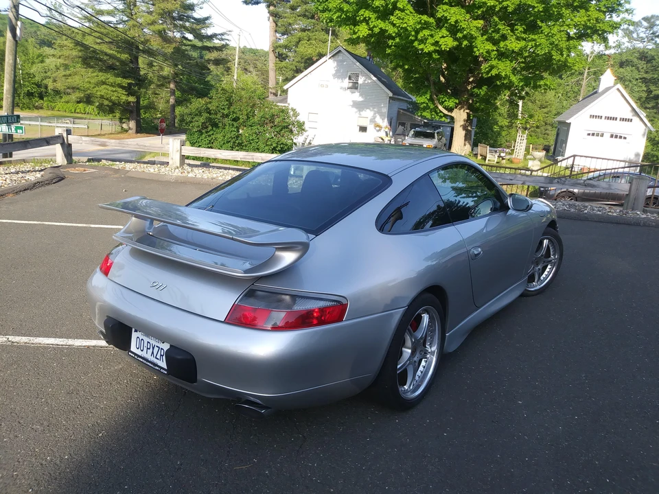 1999 Porsche 996 Carrera - Image 22 of 31