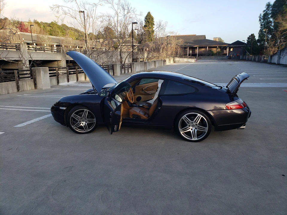 1999 Porsche 996 Carrera - Image 9 of 31