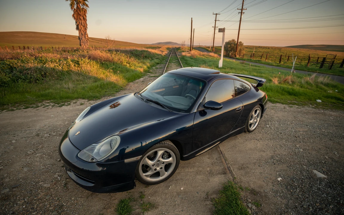 1999 Porsche 996 Carrera - Image 15 of 31