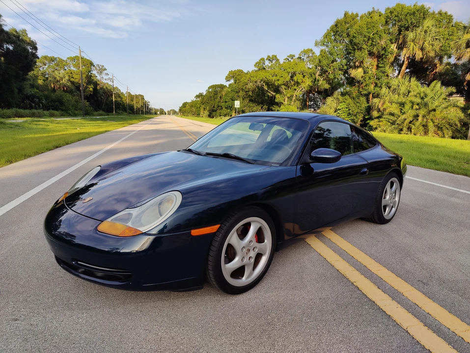1999 Porsche 996 Carrera - Image 15 of 31