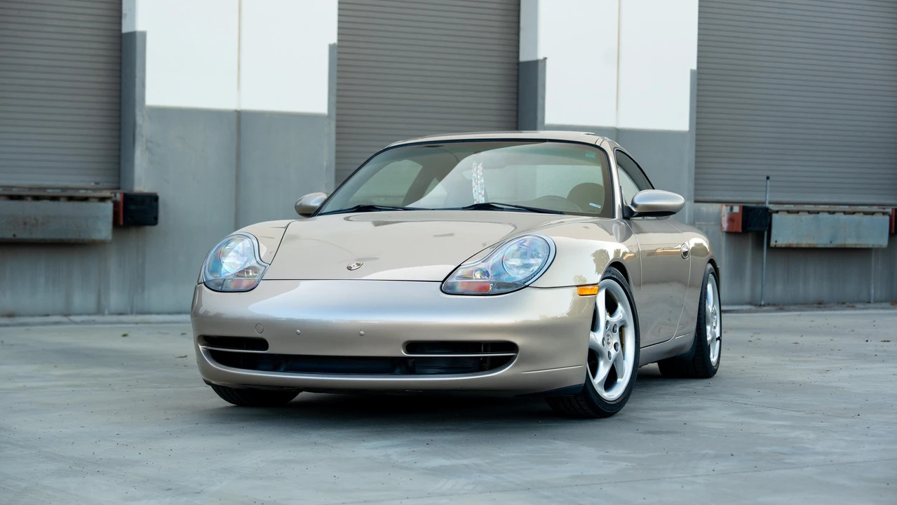 1999 Porsche 996 Carrera - Image 11 of 31