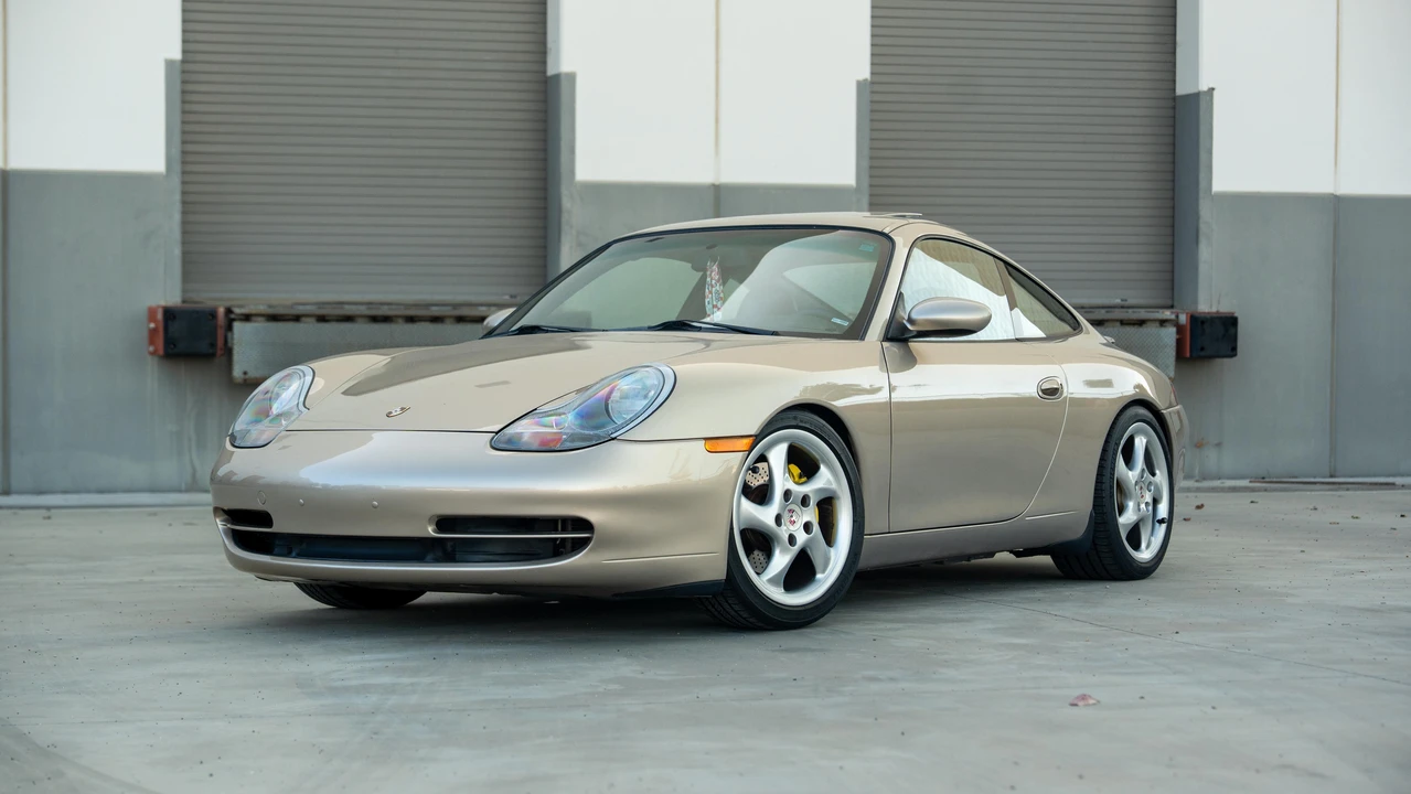 1999 Porsche 996 Carrera - Image 12 of 31