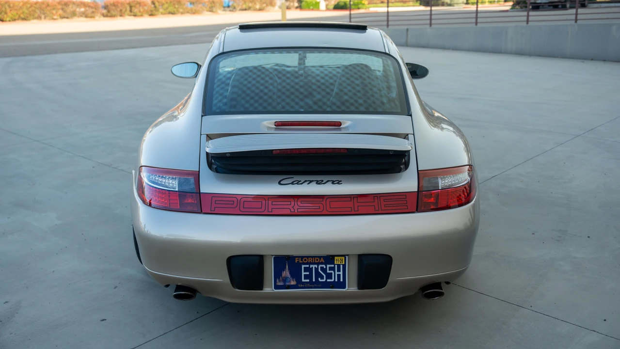 1999 Porsche 996 Carrera - Image 18 of 31