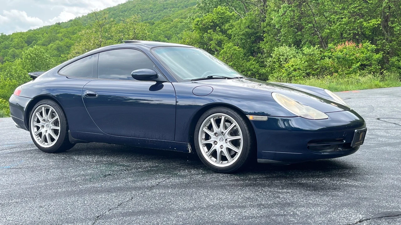 1999 Porsche 996 Carrera - Image 13 of 31
