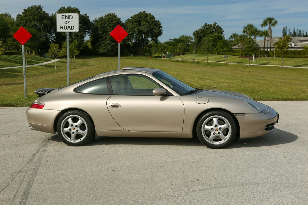 1999 Porsche 996 Carrera - Image 21 of 31
