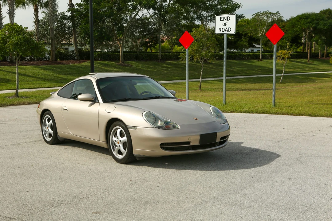 1999 Porsche 996 Carrera - Image 16 of 31