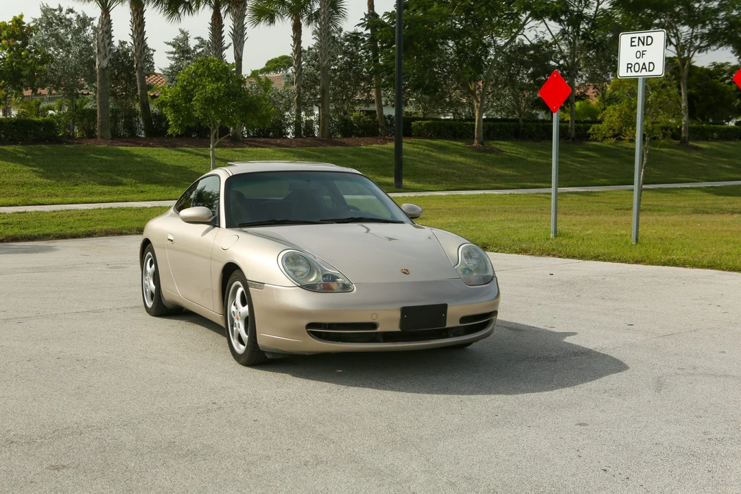1999 Porsche 996 Carrera - Image 15 of 31