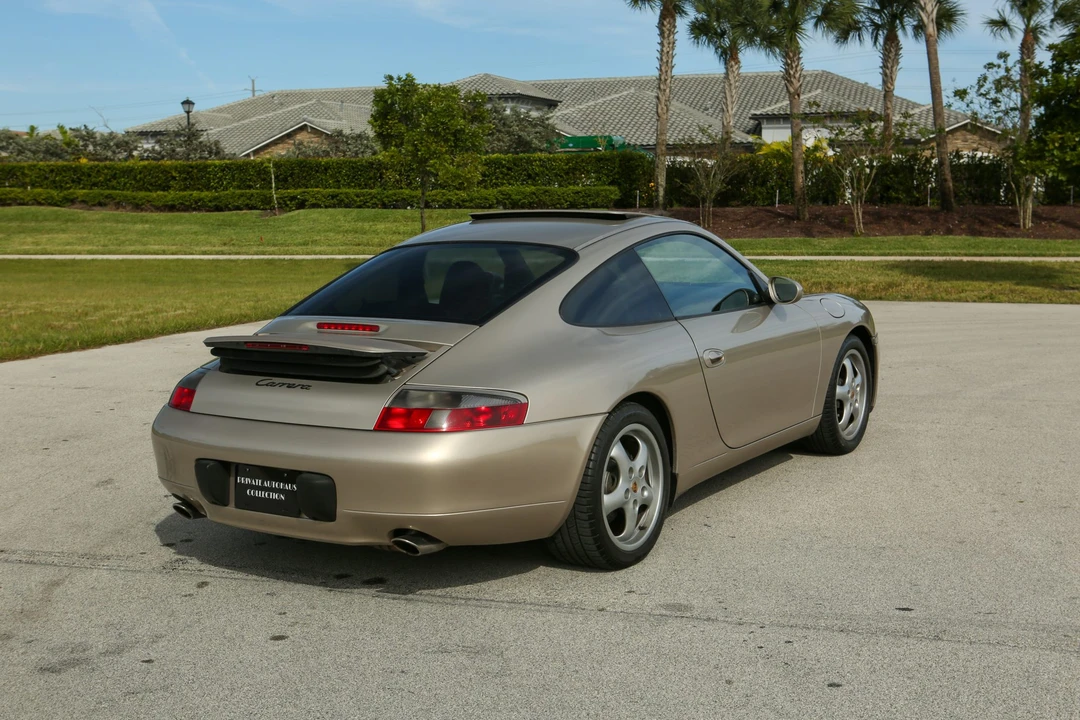 1999 Porsche 996 Carrera - Image 28 of 31