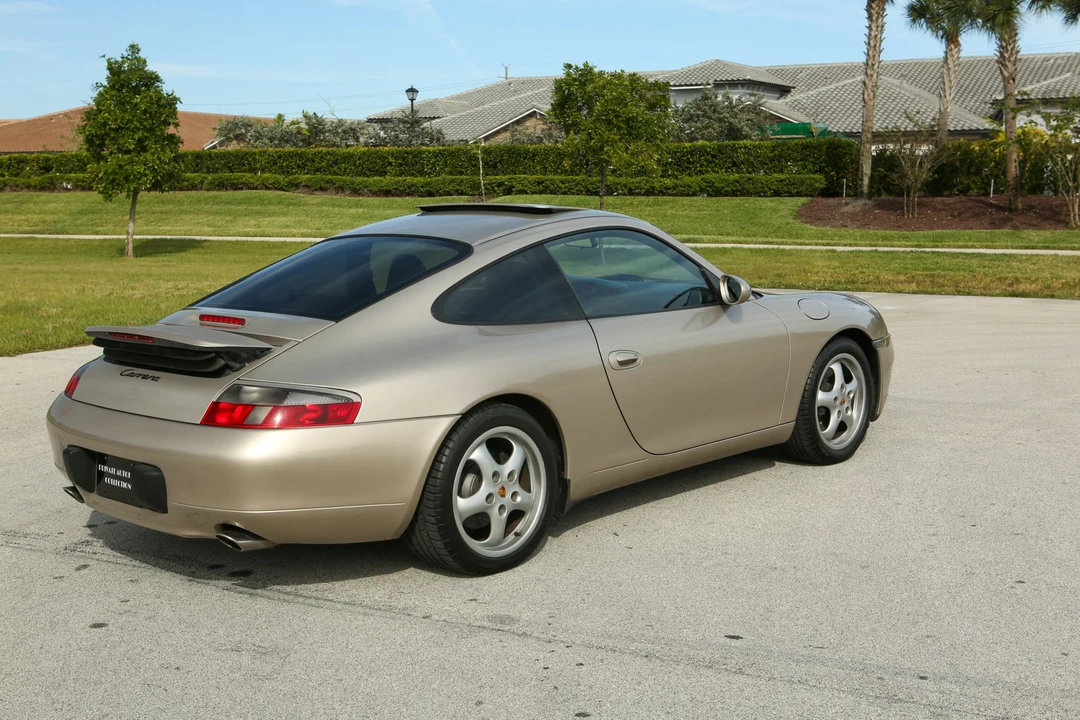 1999 Porsche 996 Carrera - Image 27 of 31