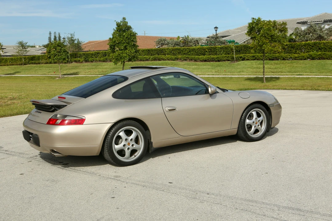 1999 Porsche 996 Carrera - Image 26 of 31