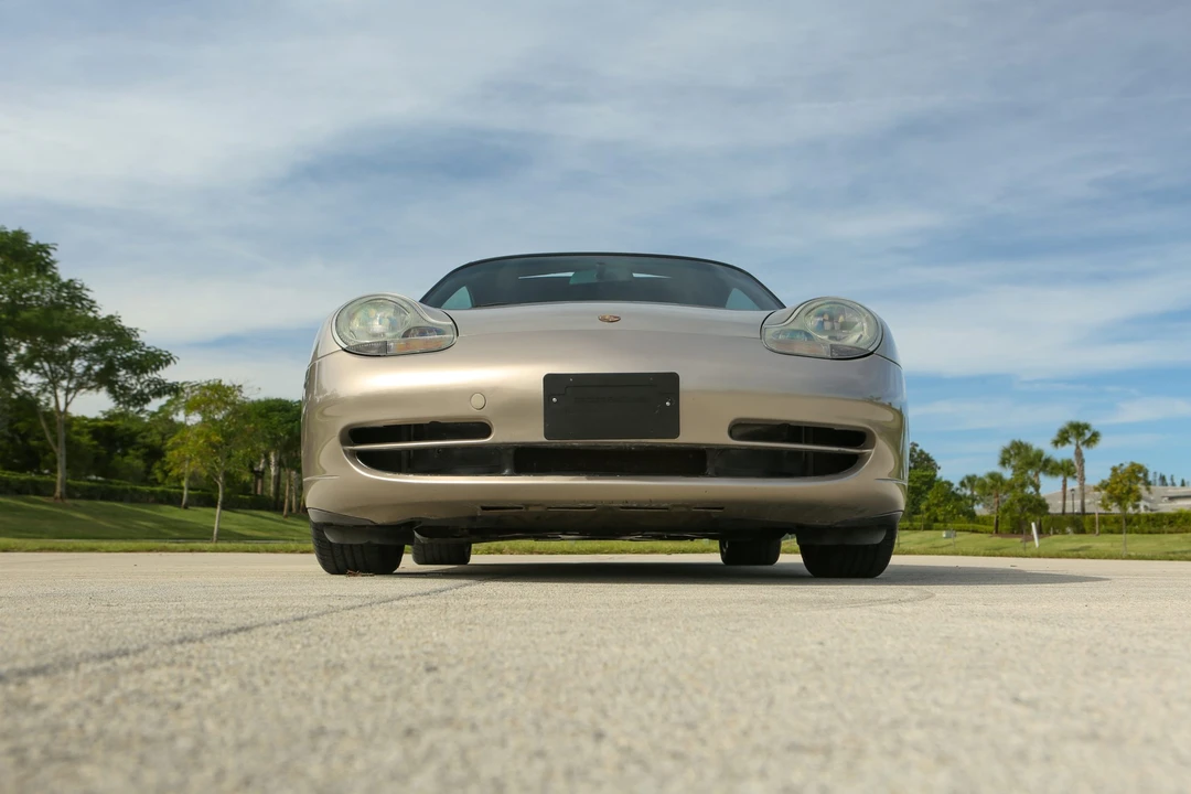 1999 Porsche 996 Carrera - Image 10 of 31