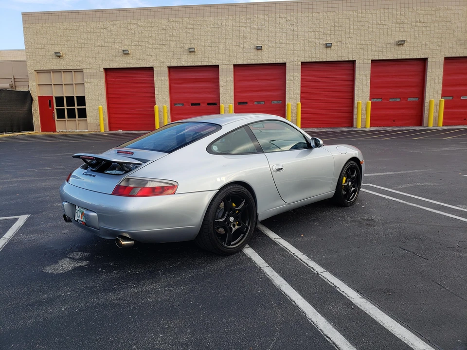 1999 Porsche 996 Carrera - Image 15 of 31