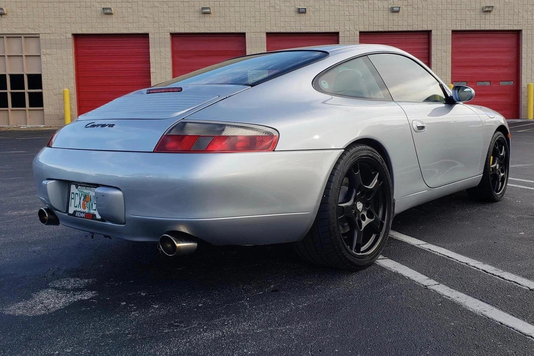 1999 Porsche 996 Carrera - Image 3 of 31