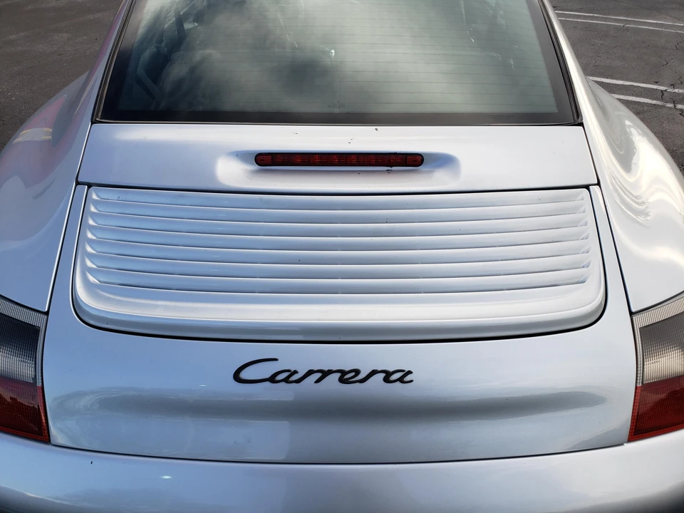 1999 Porsche 996 Carrera - Image 22 of 31