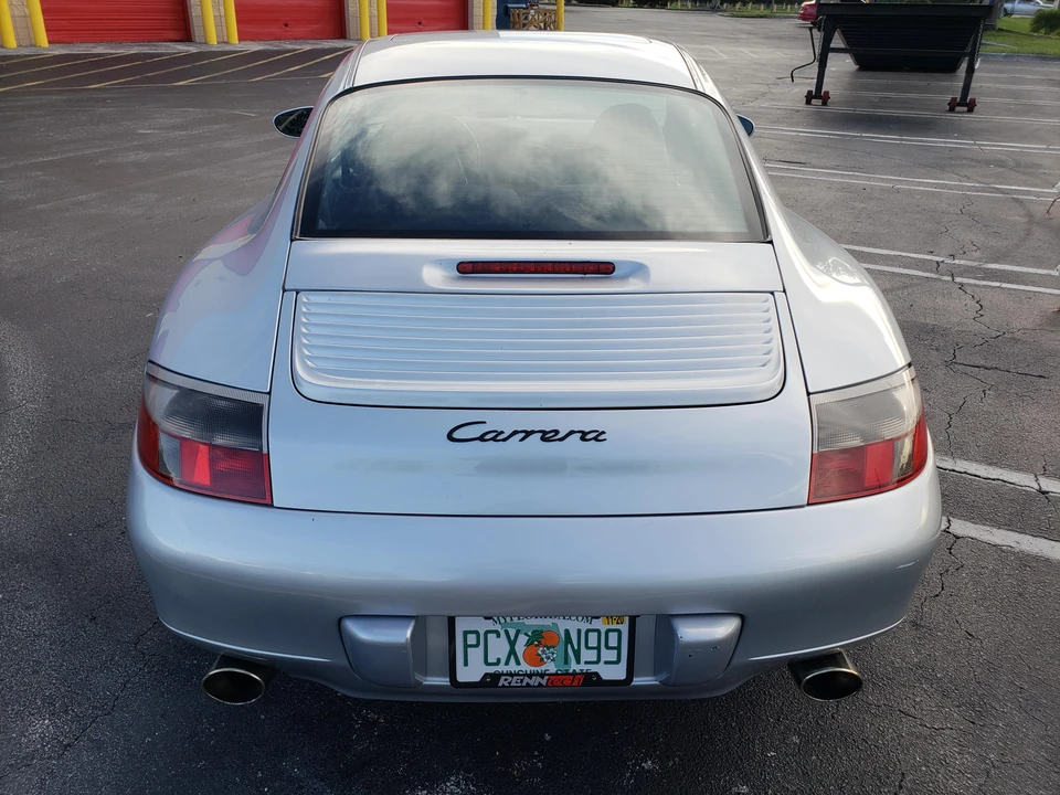 1999 Porsche 996 Carrera - Image 12 of 31