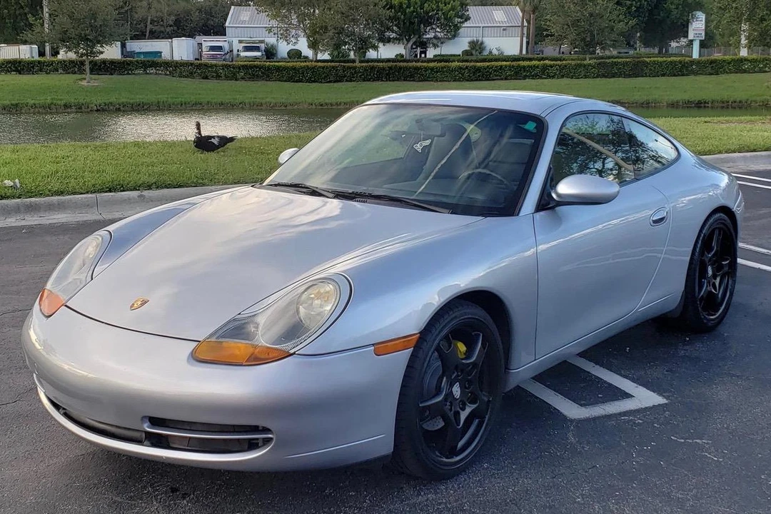 1999 Porsche 996 Carrera - Image 7 of 31