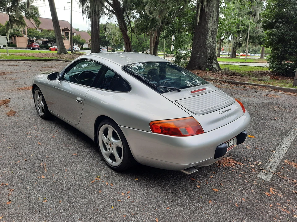 1999 Porsche 996 Carrera - Image 16 of 31