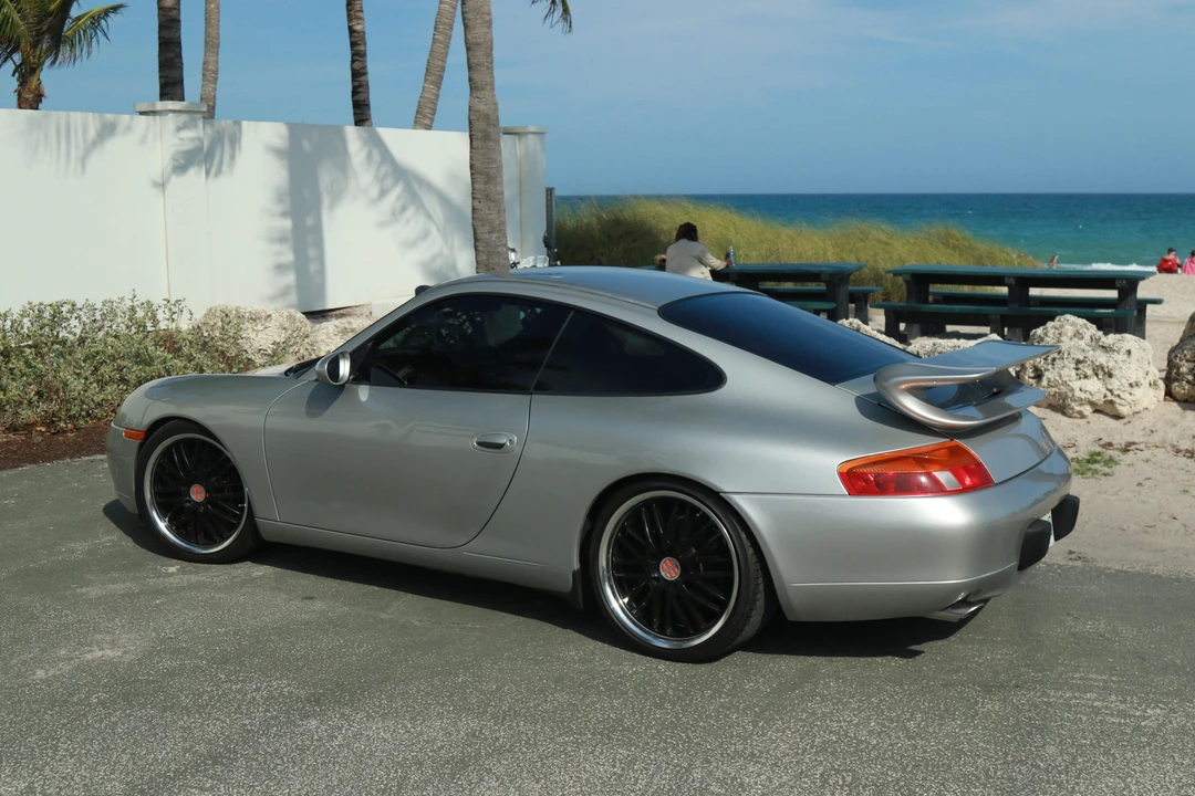 1999 Porsche 996 Carrera - Image 8 of 23