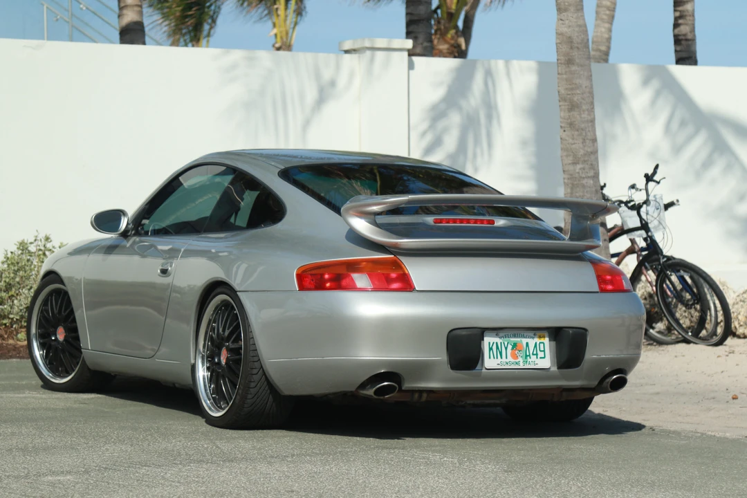 1999 Porsche 996 Carrera - Image 10 of 23